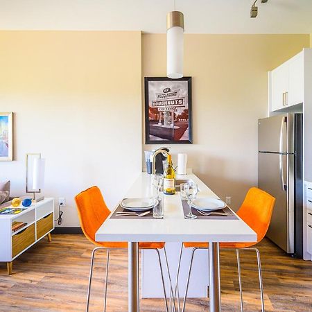 Apartamento Revisn Raleigh Exterior foto